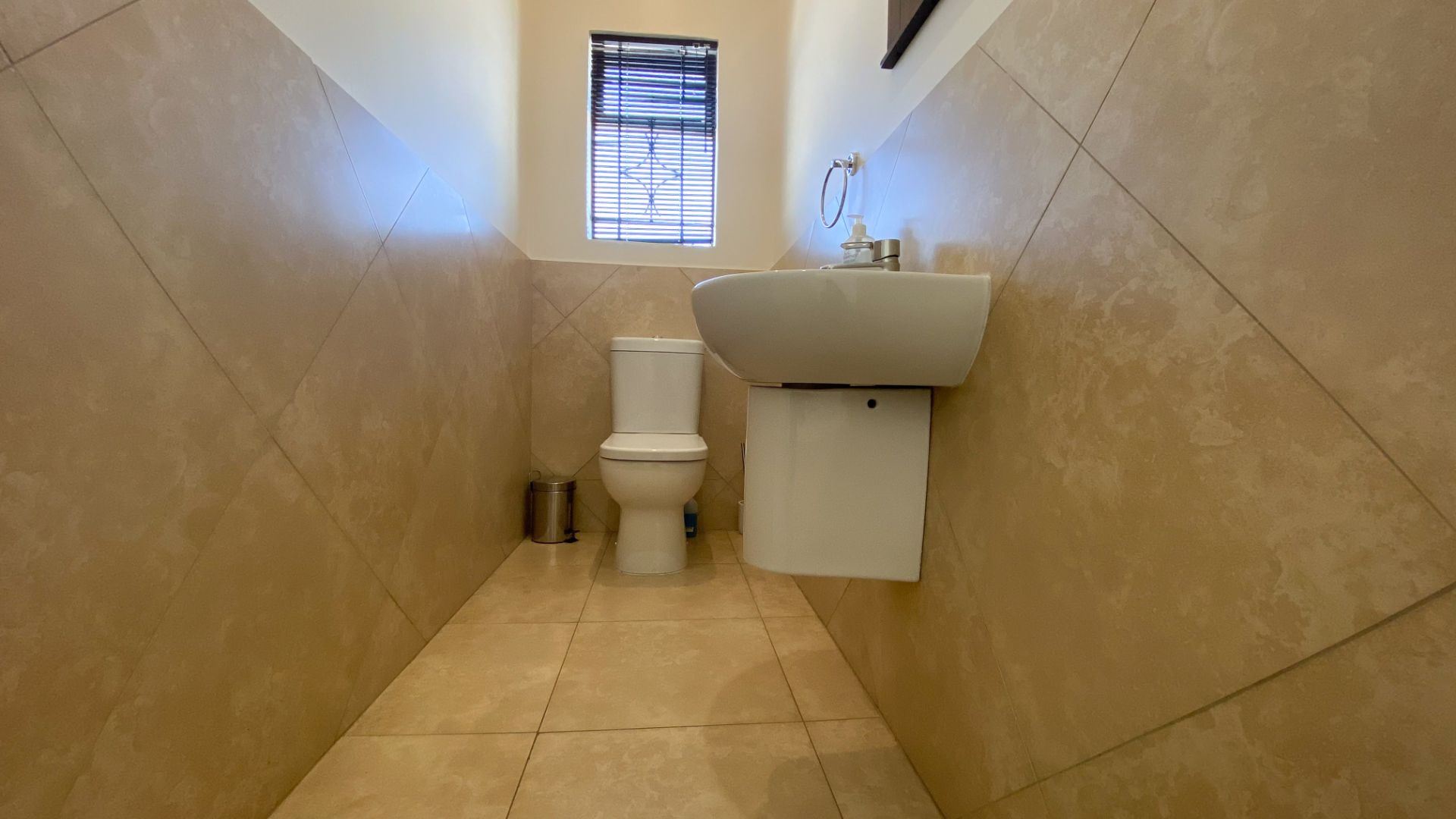 4 Bedroom Property for Sale in Plattekloof Western Cape